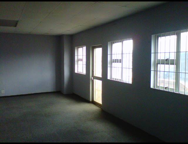 Industrial property to rent in HERIOTDALE